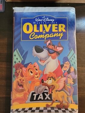 Disney Oliver & Company VHS Cover with Blue and Yellow Artwork